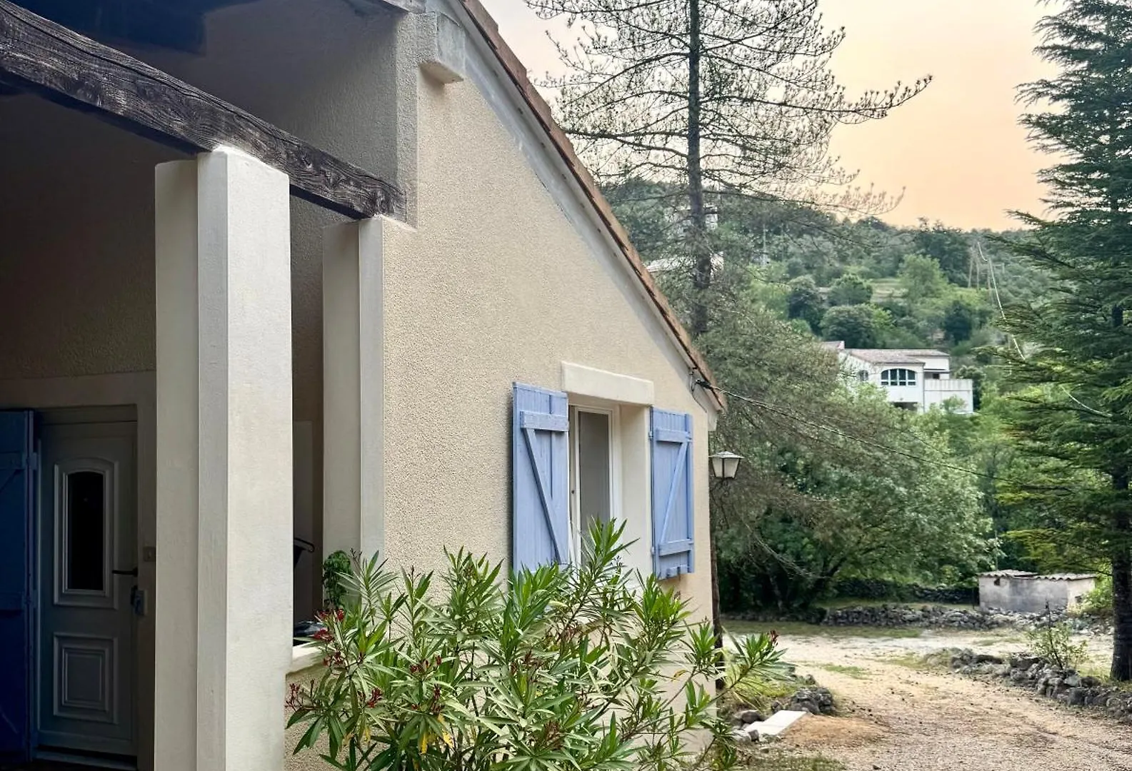 Schoene Villa Im Herzen Der Ardeche Mit Privatem Pool Sampzon